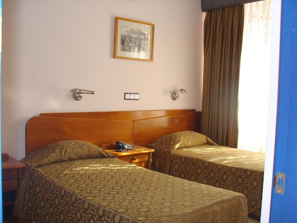 Apartamentos Turisticos Verdemar ออร์ตา ห้อง รูปภาพ